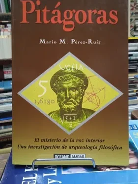 Pitágoras - Mario M. Pérez Ruiz - Editorial Oceano